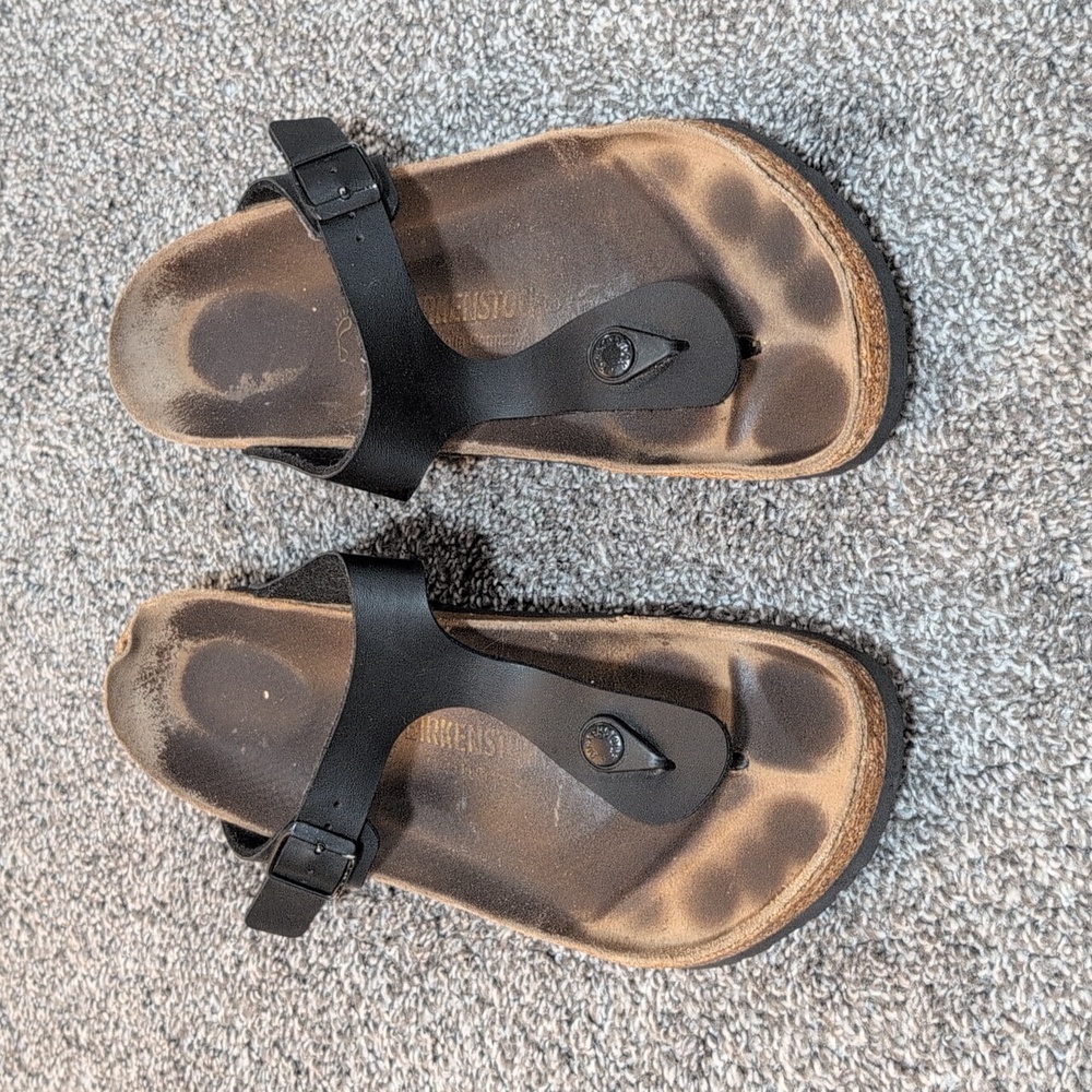 Women's Birkenstock Gizeh Sandal
